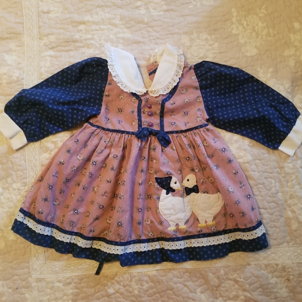Vintage Duck Dress 😍